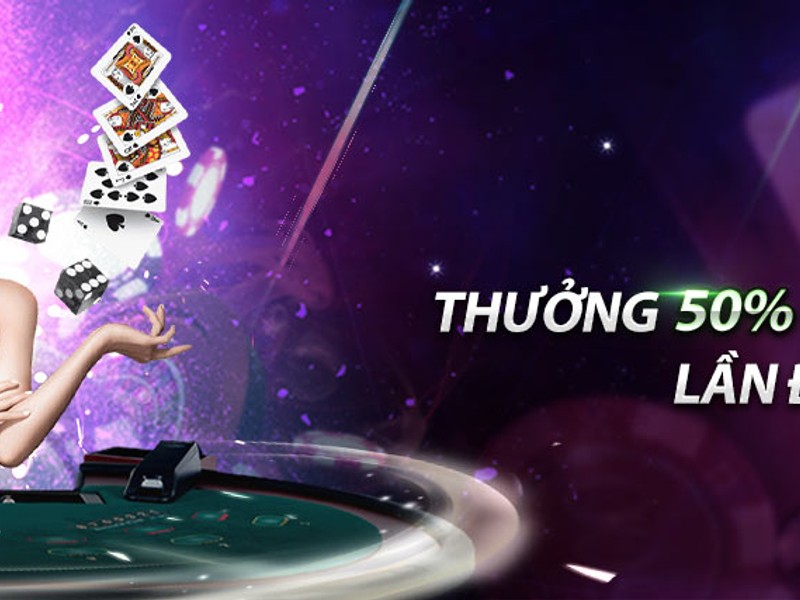 Hình ảnh người chơi đang vui vẻ với máy tính bảng hoặc điện thoại, thể hiện sự hứng khởi khi tham gia cá cược trực tuyến và nhận thưởng tại fcb8 vip hoặc vn88.